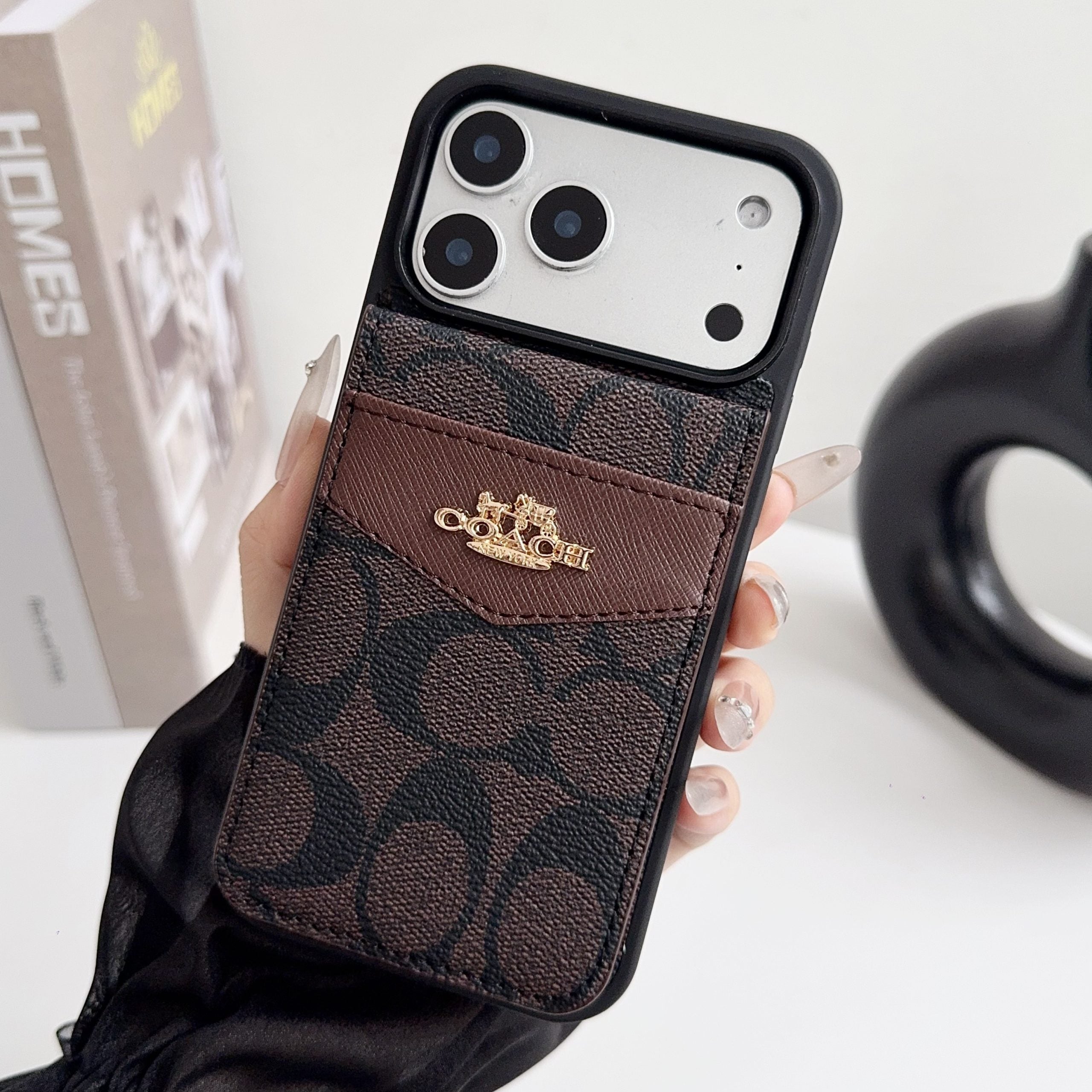 Card Holder Coach iPhone Case for iPhone 17 Series