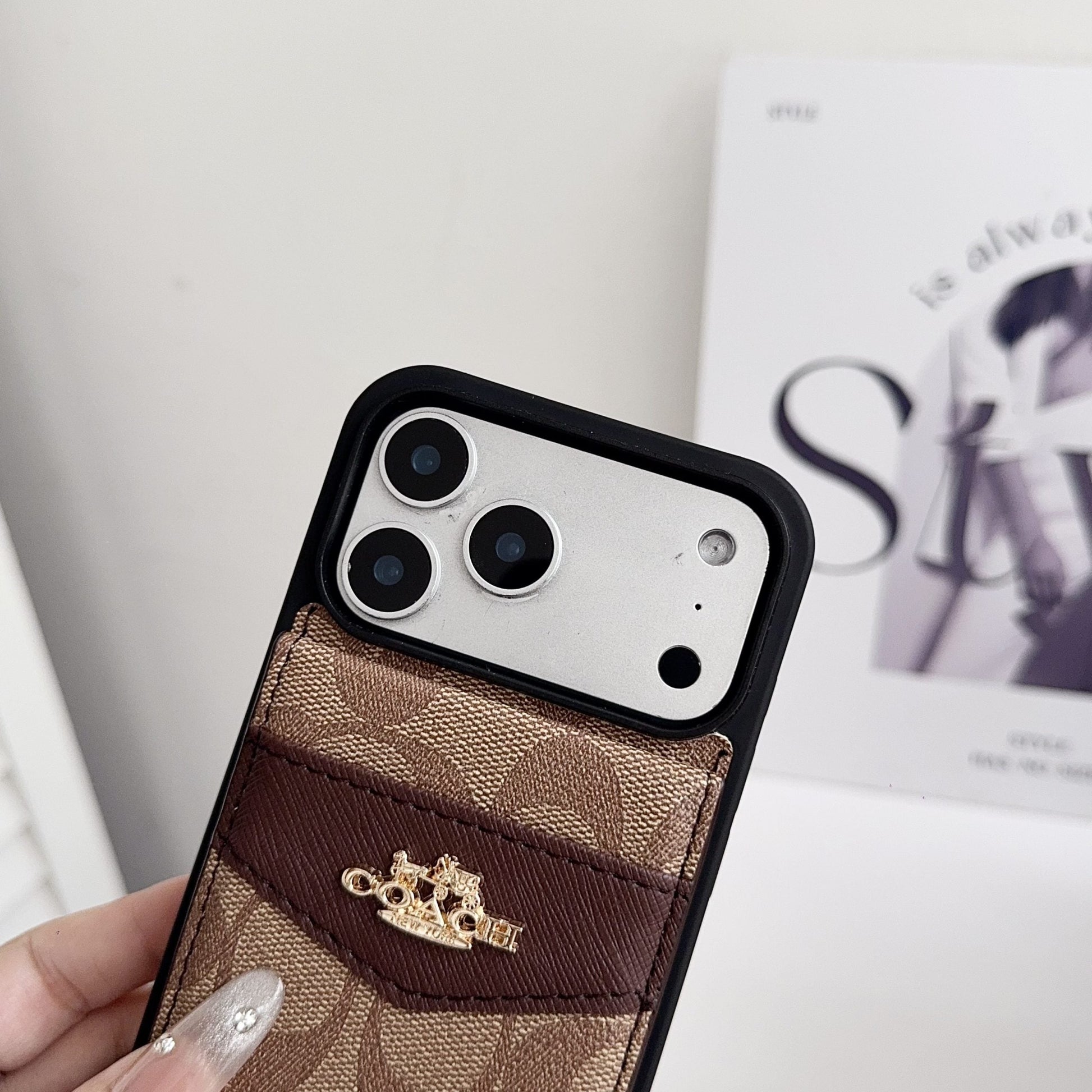 Card Holder Coach iPhone Case for iPhone 17 Series