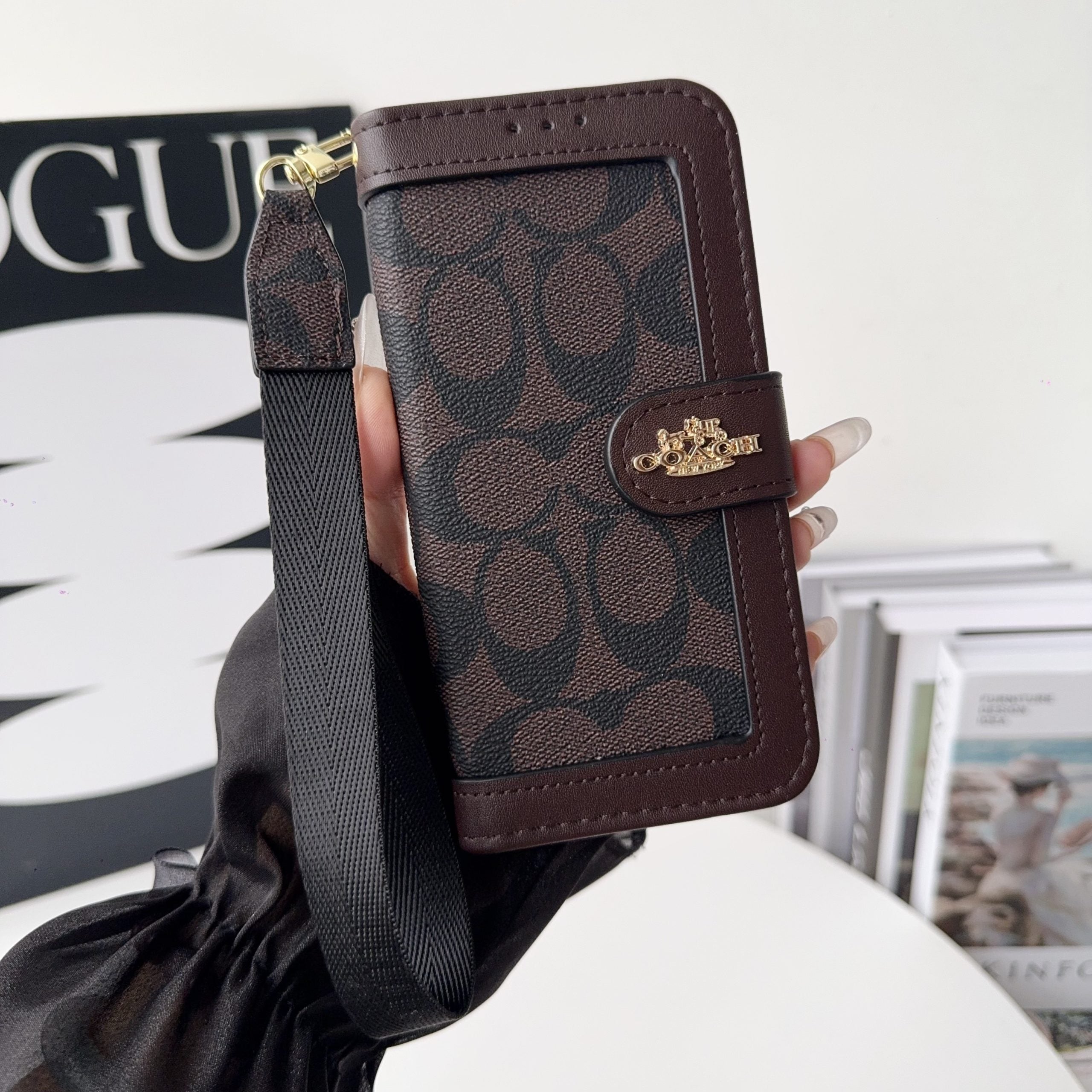 Coach Wallet Case with Card Slots for iPhone 17 17 Pro 17 Pro Max 17 Air