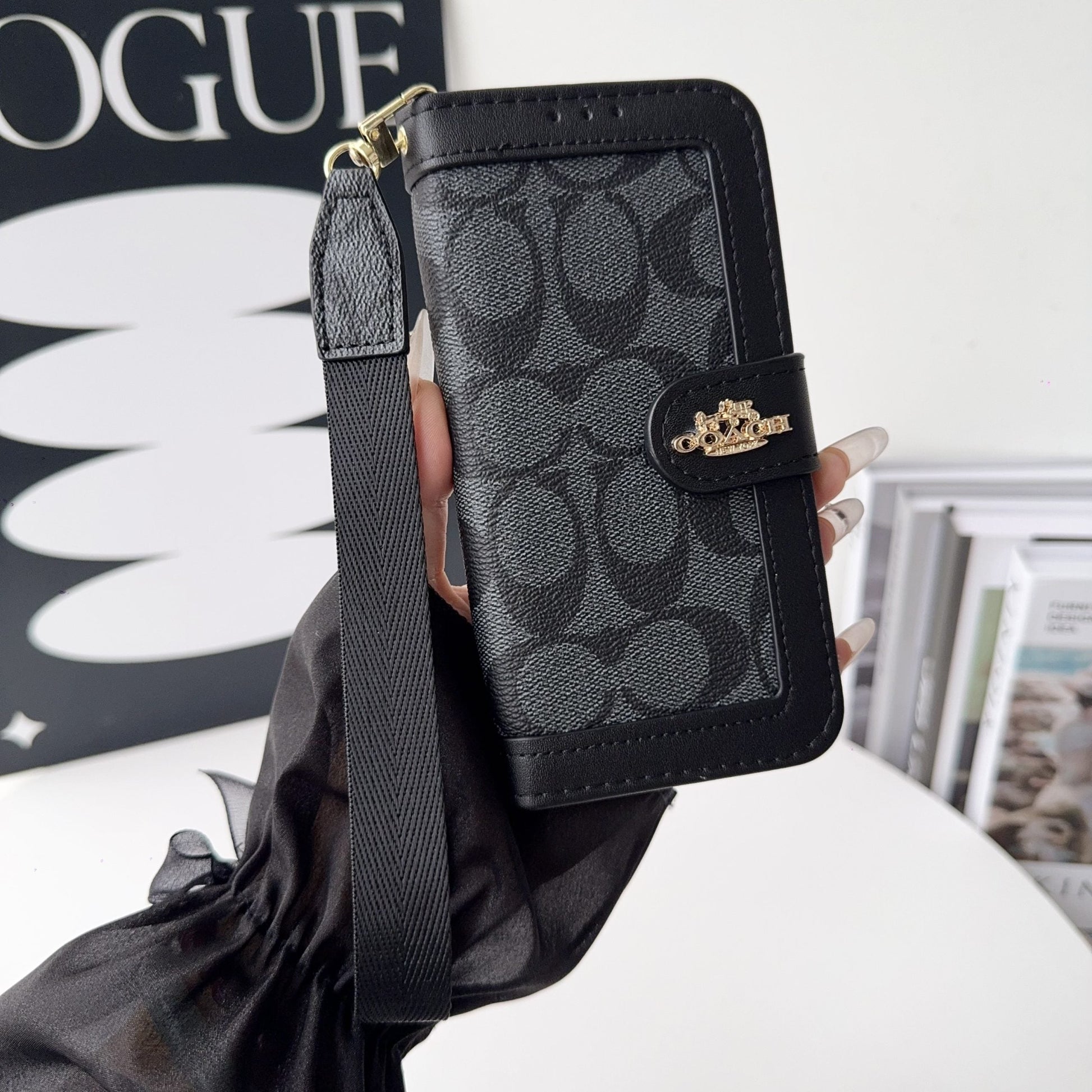 Coach Wallet Case with Card Slots for iPhone 17 17 Pro 17 Pro Max 17 Air