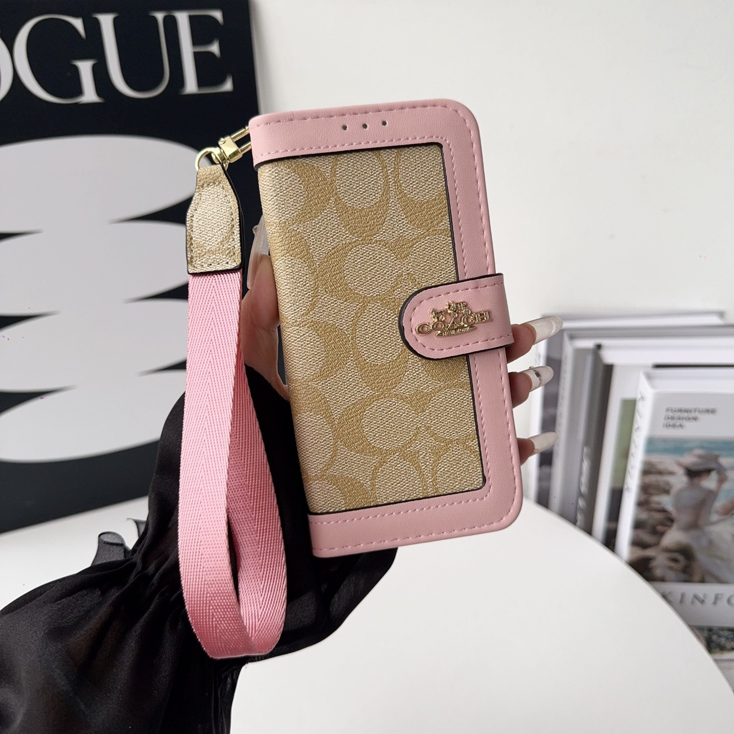 Coach Wallet Case with Card Slots for iPhone 17 17 Pro 17 Pro Max 17 Air