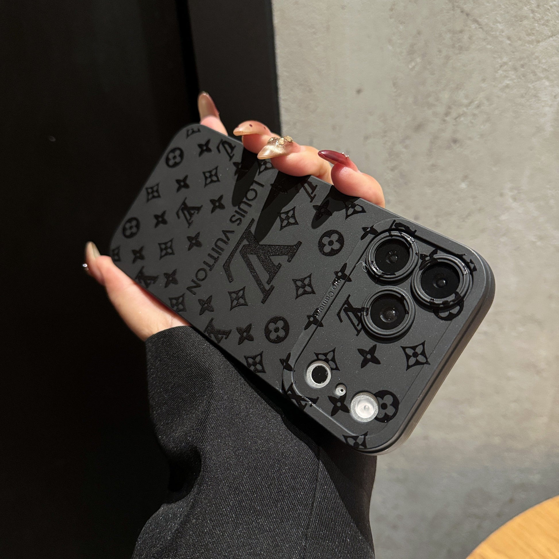 Noir Monogram Matte Case for iPhone 15-17 Pro Max