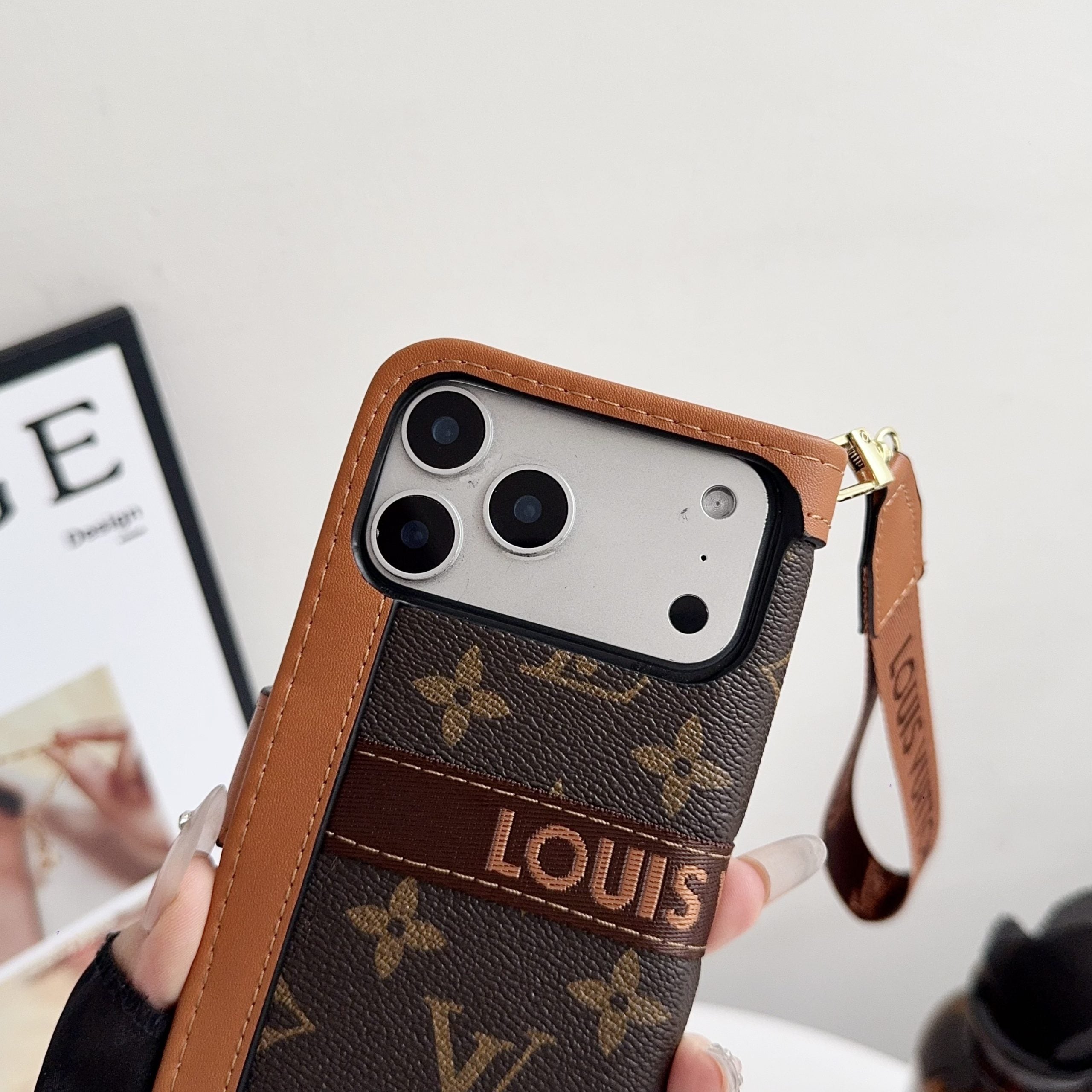 Louis Vuitton Flip Folio iPhone Case 17 Series Pattern LV Leather Black Monogram
