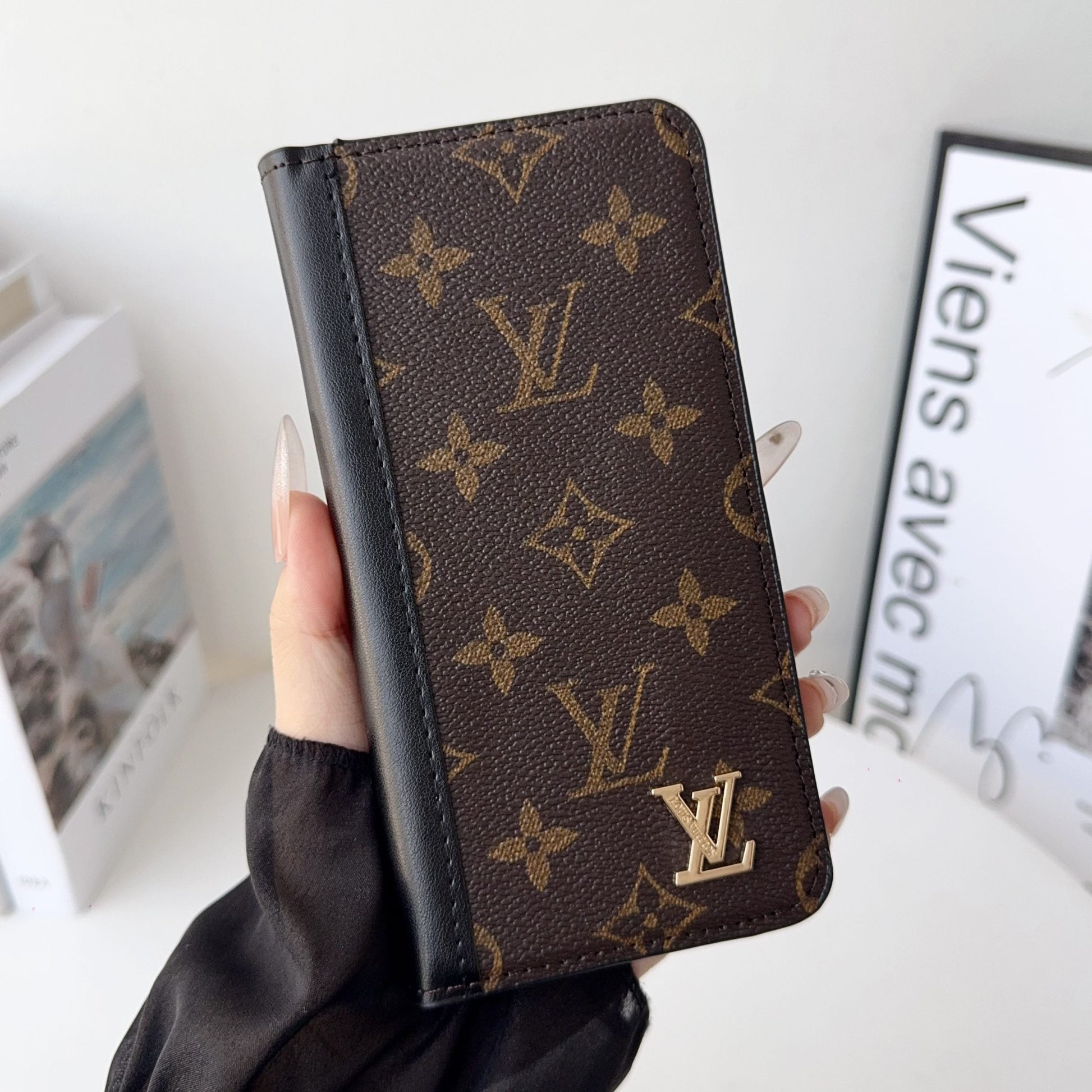 Louis V Folio Wallet Case With Card Slots For iPhone 17 Series