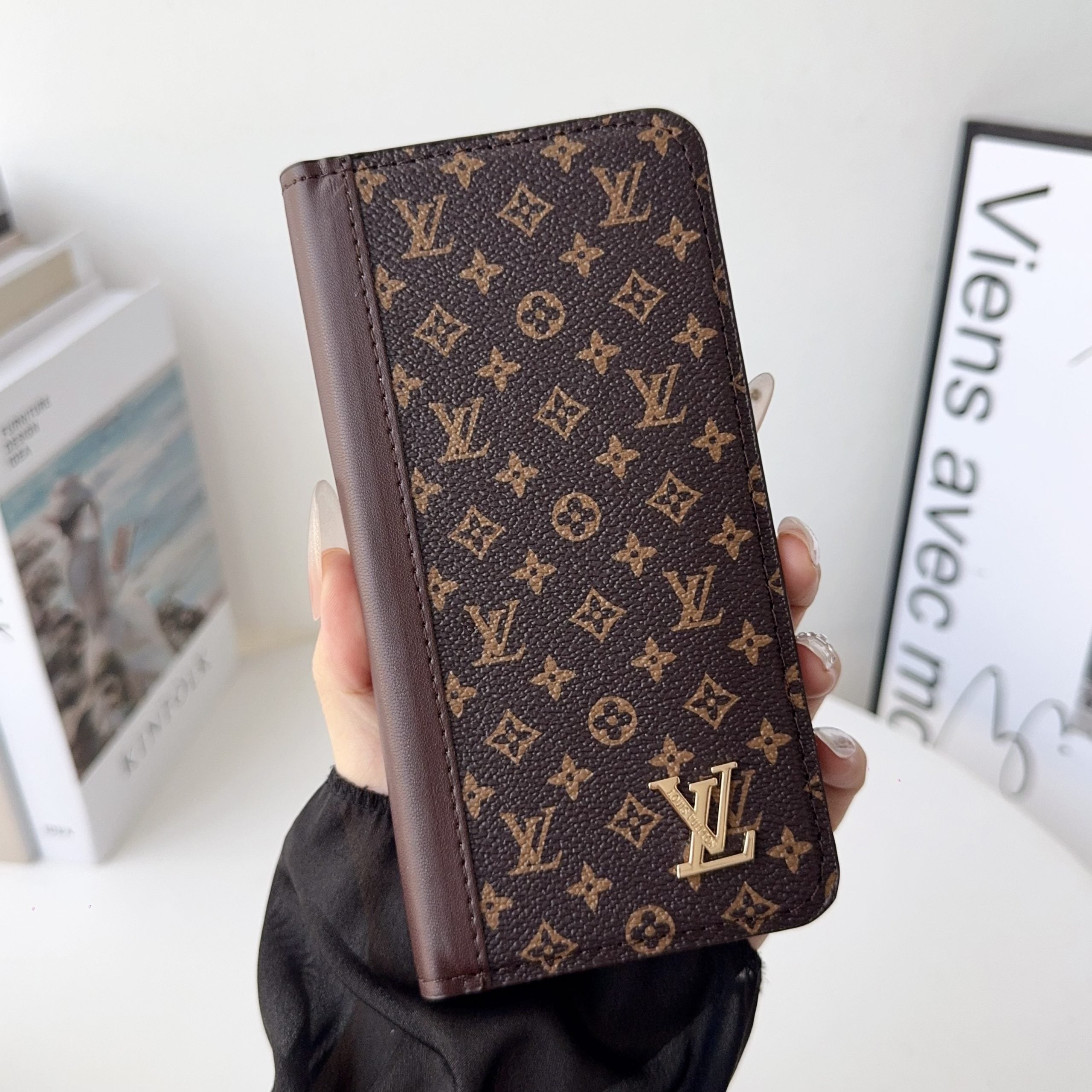 Louis V Folio Wallet Case With Card Slots For iPhone 17 Series